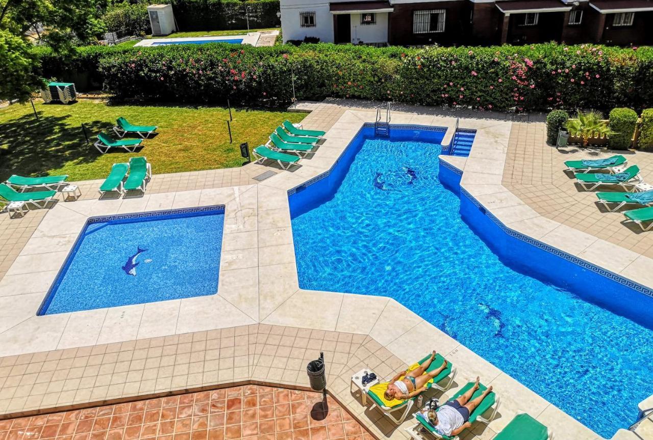 Playa Flores - Vistas A La Piscina Торремолинос Экстерьер фото